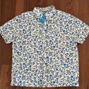 Men’s Cupshe by Eric Decker White shirt with Blue and Green Floral Design